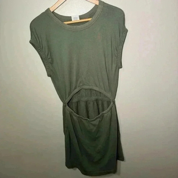 Aerie  green athletic cut out dress S - Picture 2 of 6